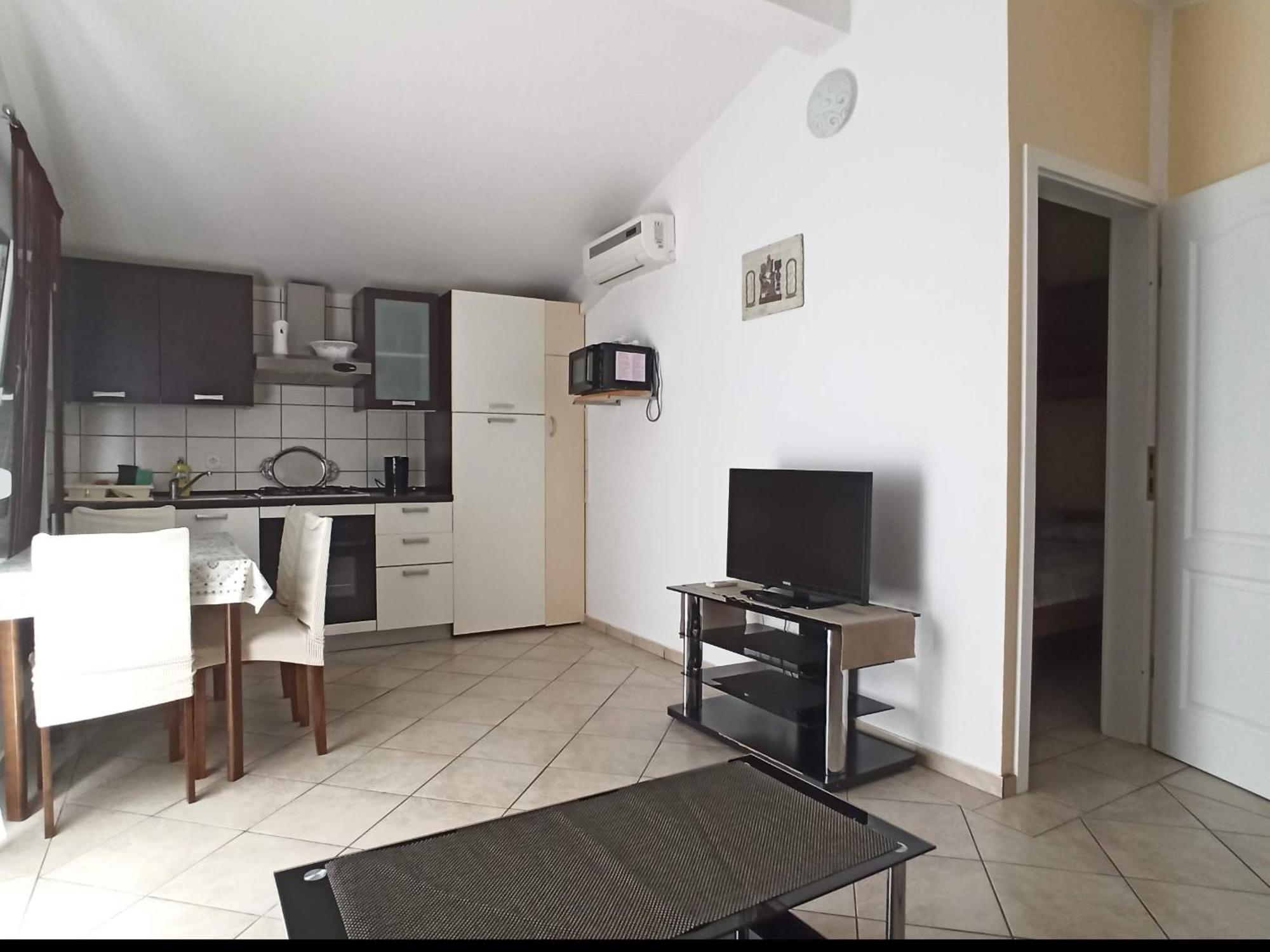 Apartmani Lun Vir Esterno foto