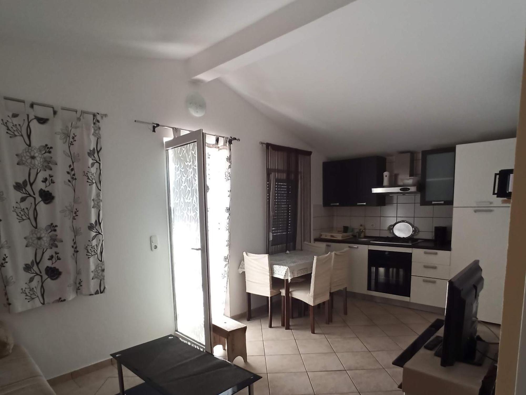 Apartmani Lun Vir Esterno foto