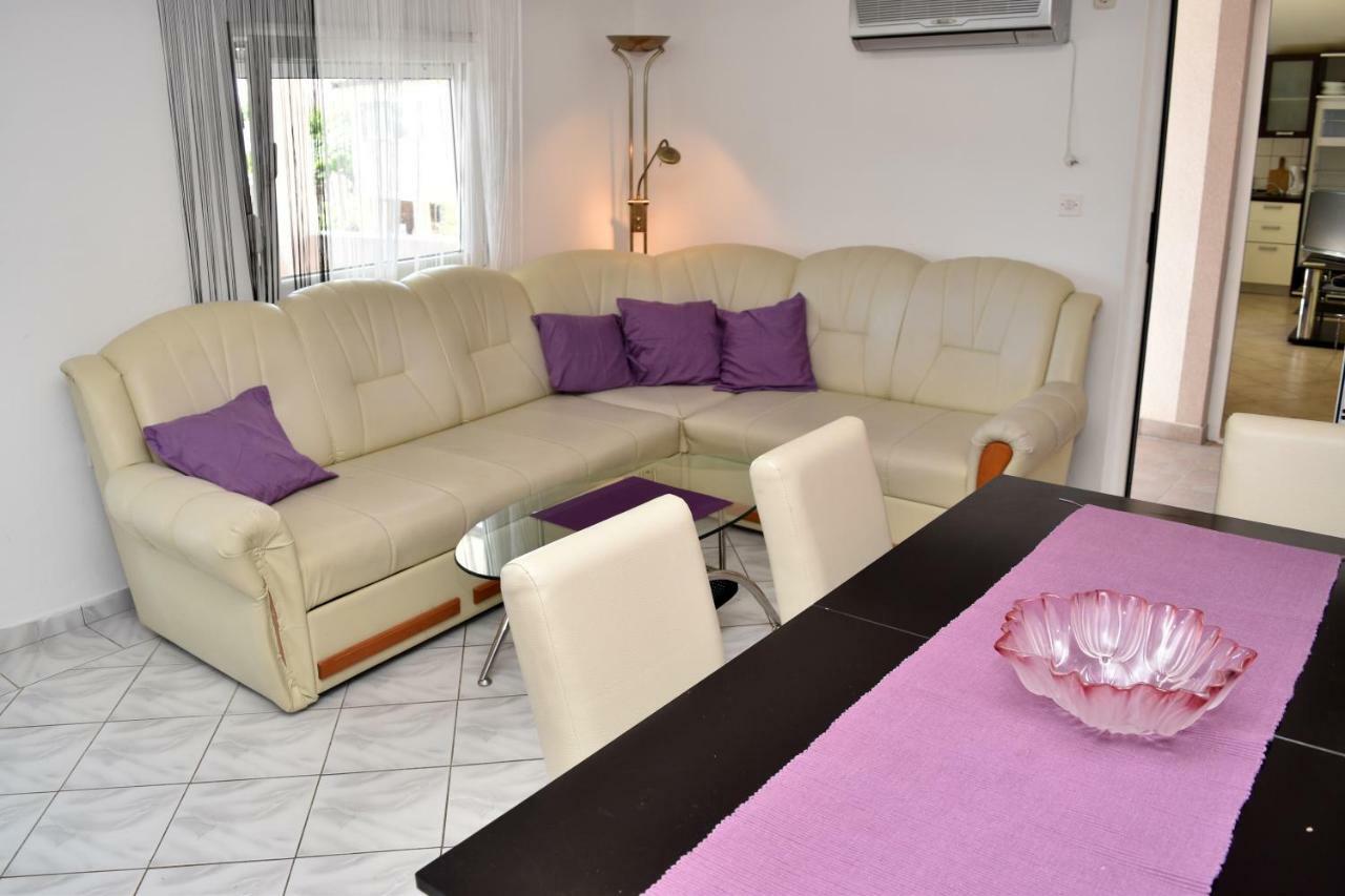 Apartmani Lun Vir Esterno foto
